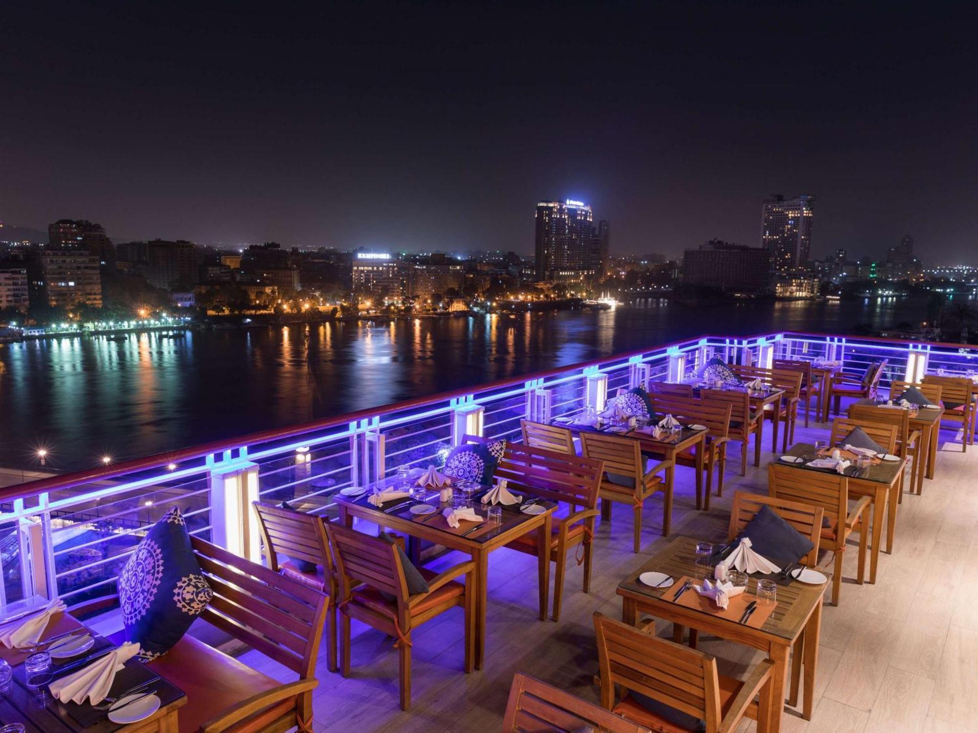 Novotel Cairo El Borg Exterior foto